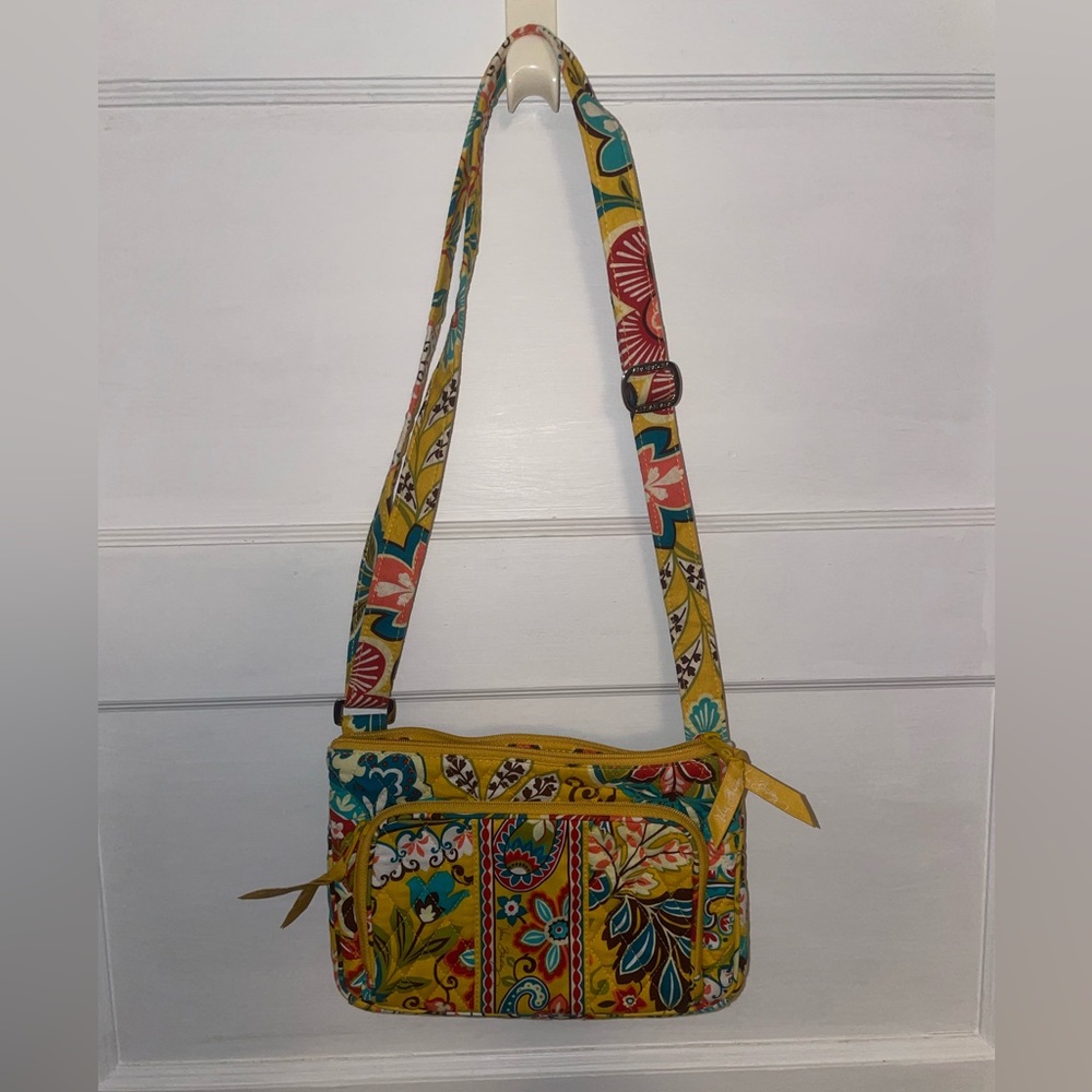 VERA BRADLEY Yellow Cloth Crossbody Purse